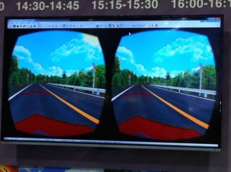 【TGS2015】VRヘッドセットの併用でドライブシミュレーションがよりリアルに