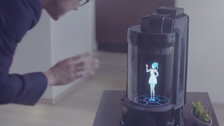 ウィンクル、好きなキャラクターと一緒に暮らせるホログラムコミュニケーションロボット「Gatebox」を発表