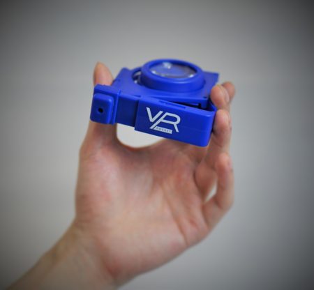 InfoLens、手のひらサイズのスマホ用VRヘッドセット「STEALTH VR POCKET」を発売