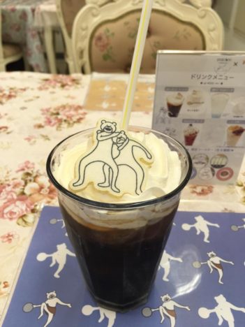 【レポート】人気LINEスタンプのコラボカフェ「けたたましく動くクマ × プリンセスカフェ＆ショップ」に行ってきた